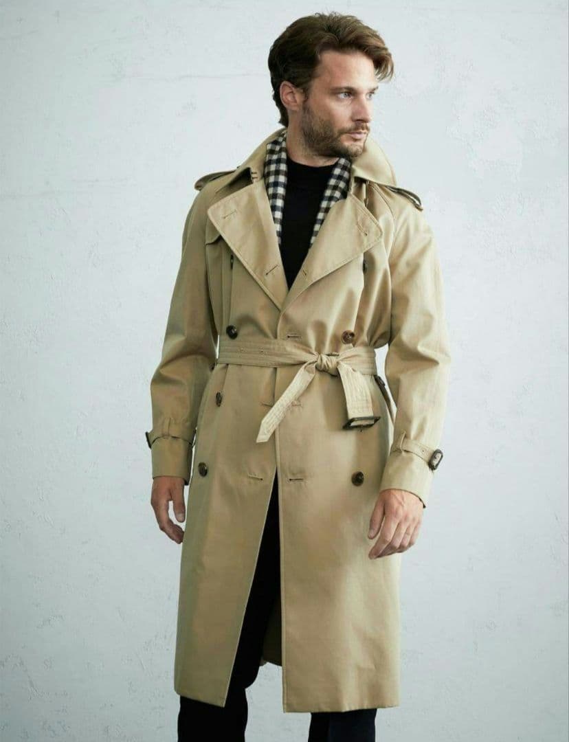 ハンフリー・ホガート着 アクアスキュータム KINGSWAY トレンチコート