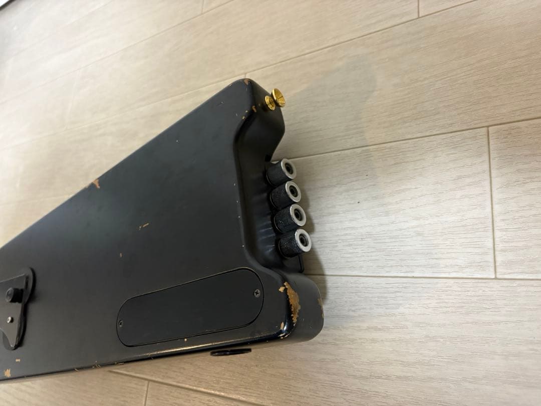 BRIANBERGER ヘッドレスベース