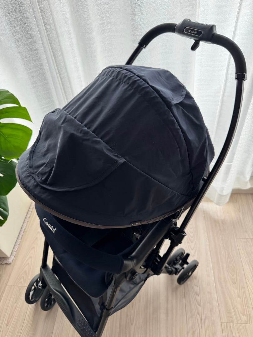 コンビ　スゴカルエアー　エッグショック　AM ネイビー