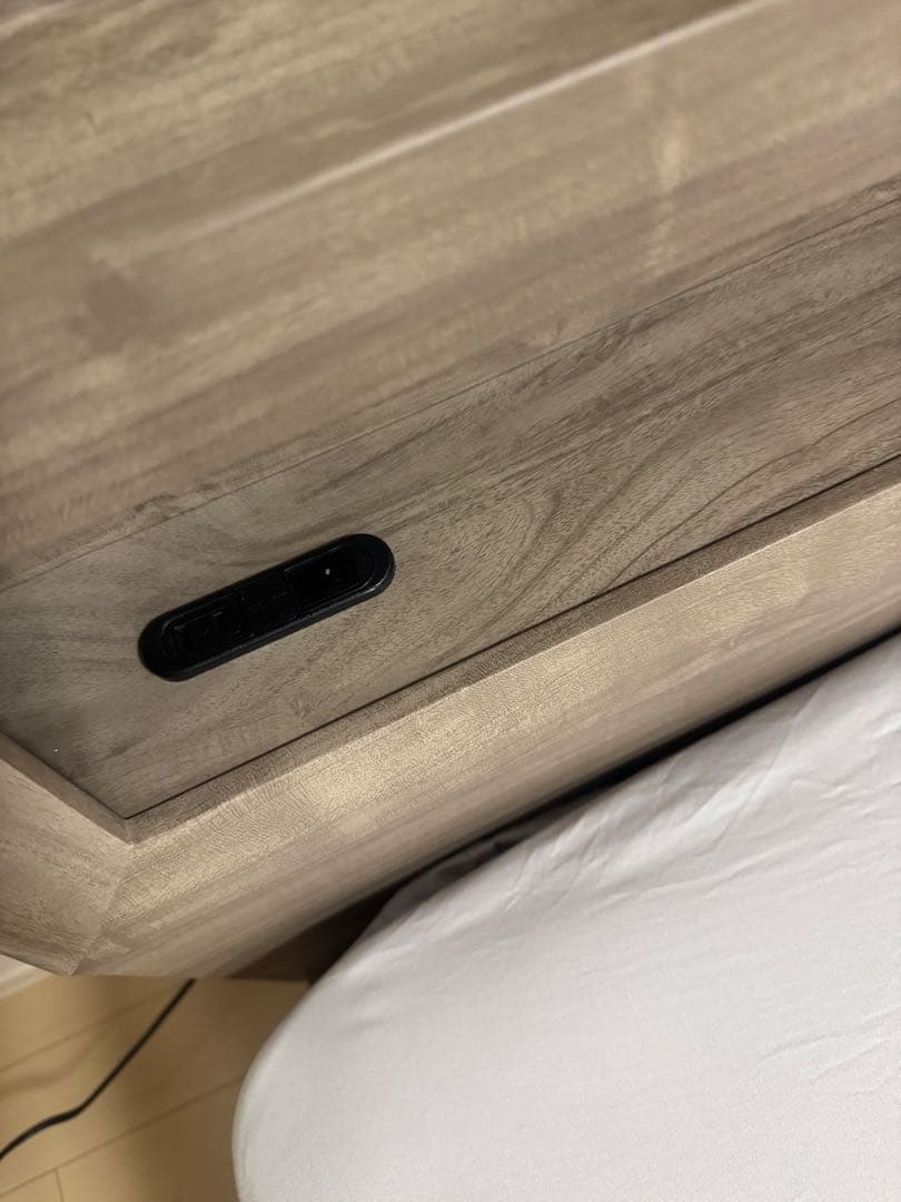 ダブルベッド 木製ヘッドボード　RASIK風　売れ残りのため価格変更