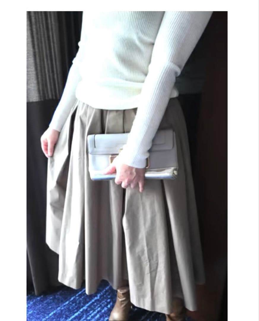 【新品未使用】YouTuber Katie ジェットセッター スカート　ベージュ