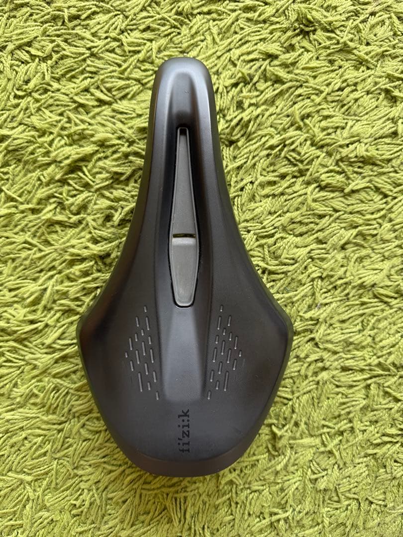 fizik サドル terra argo X3 150mm