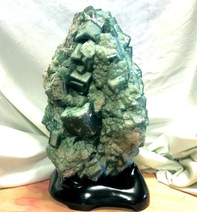 【希少】特大原石　天然石　フローライト　激レア　サイコロ状　インテリア