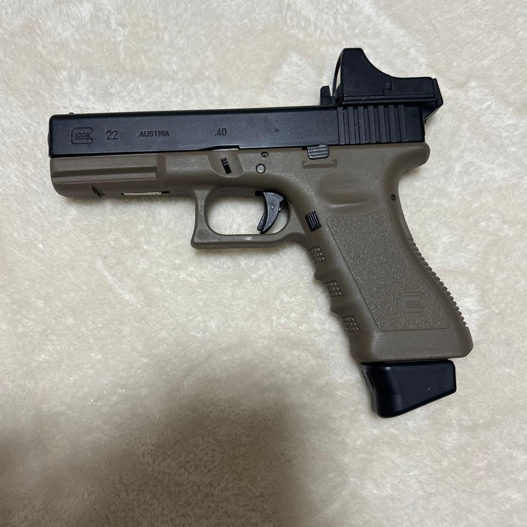 東京マルイ　グロック 22