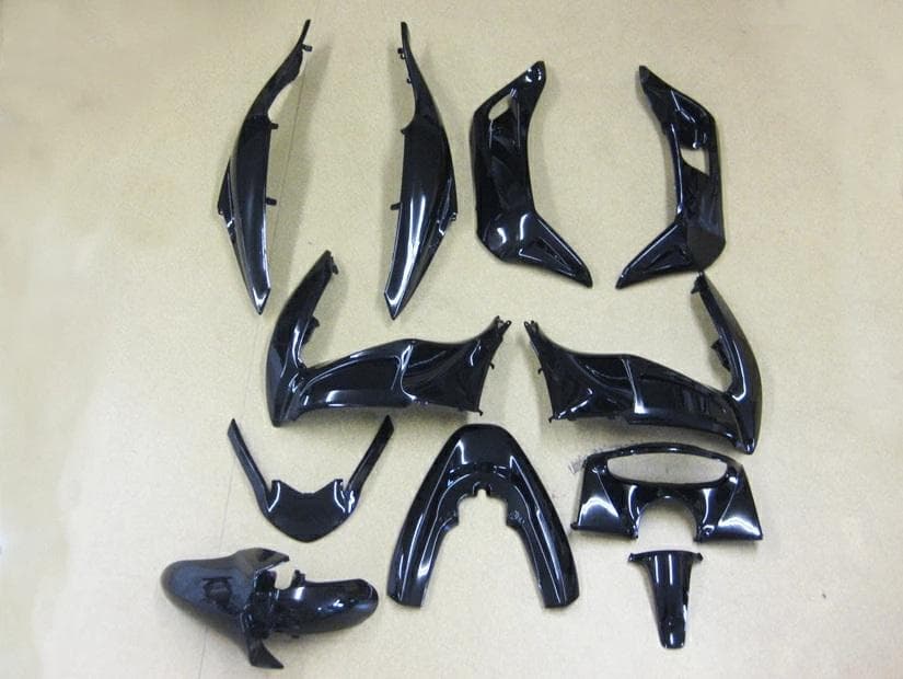 一*丸様 PCX125(JF28)カスタム 外装SET ブラック