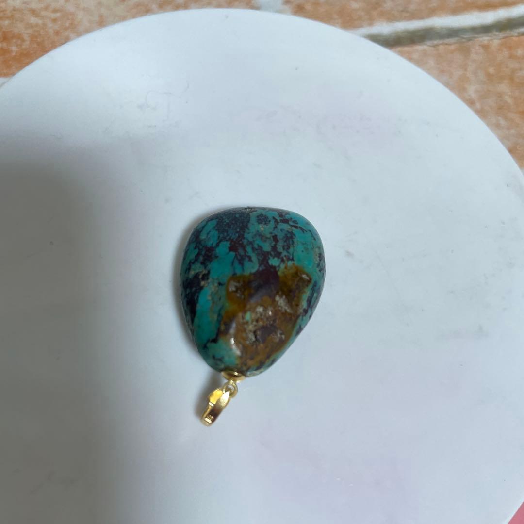 天然ターコイズ　ペンダントトップk18