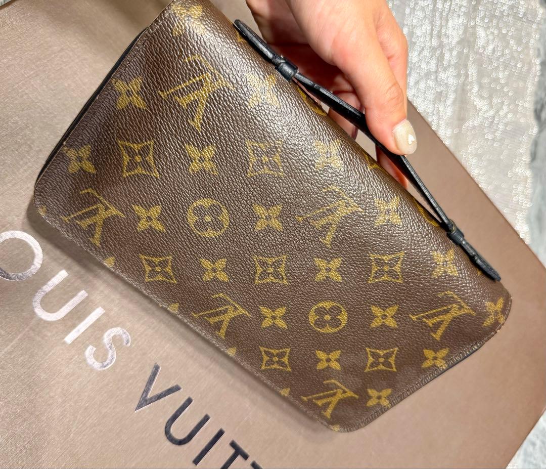 ルイヴィトン モノグラム マカサー ジッピーXL 長財布 クラッチバッグ
