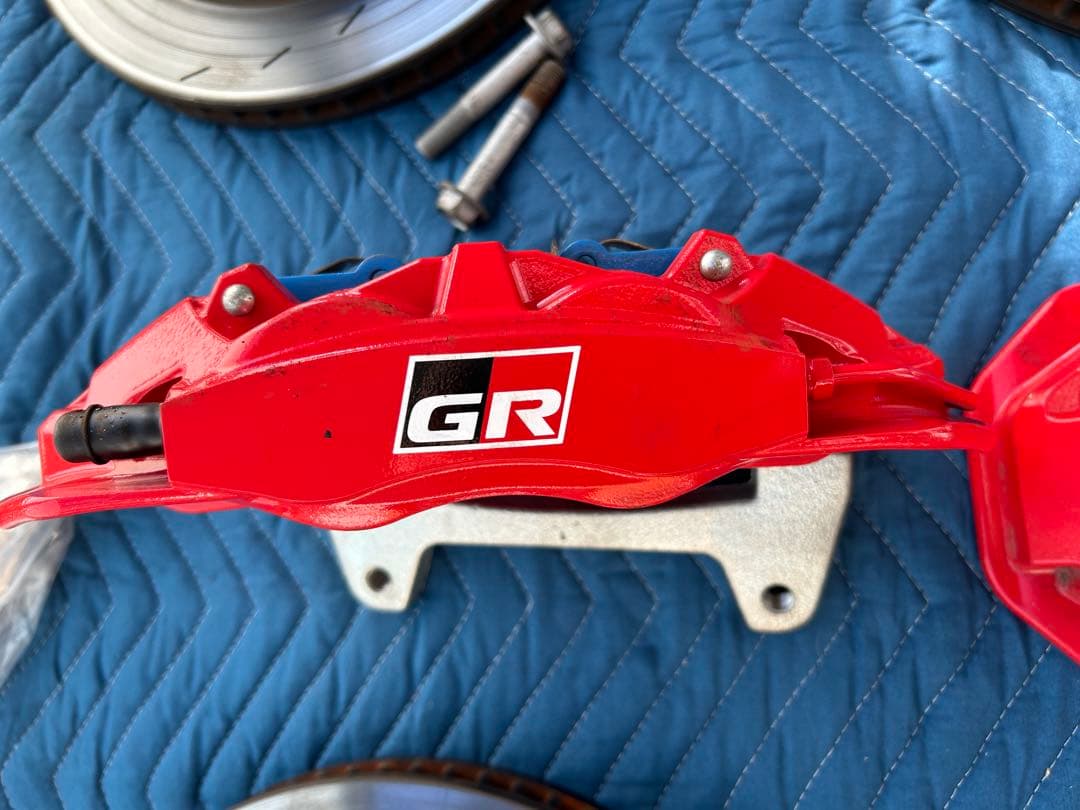 走行1000km GR86(ZN8) GRモノブロックブレーキキット　エンドレス