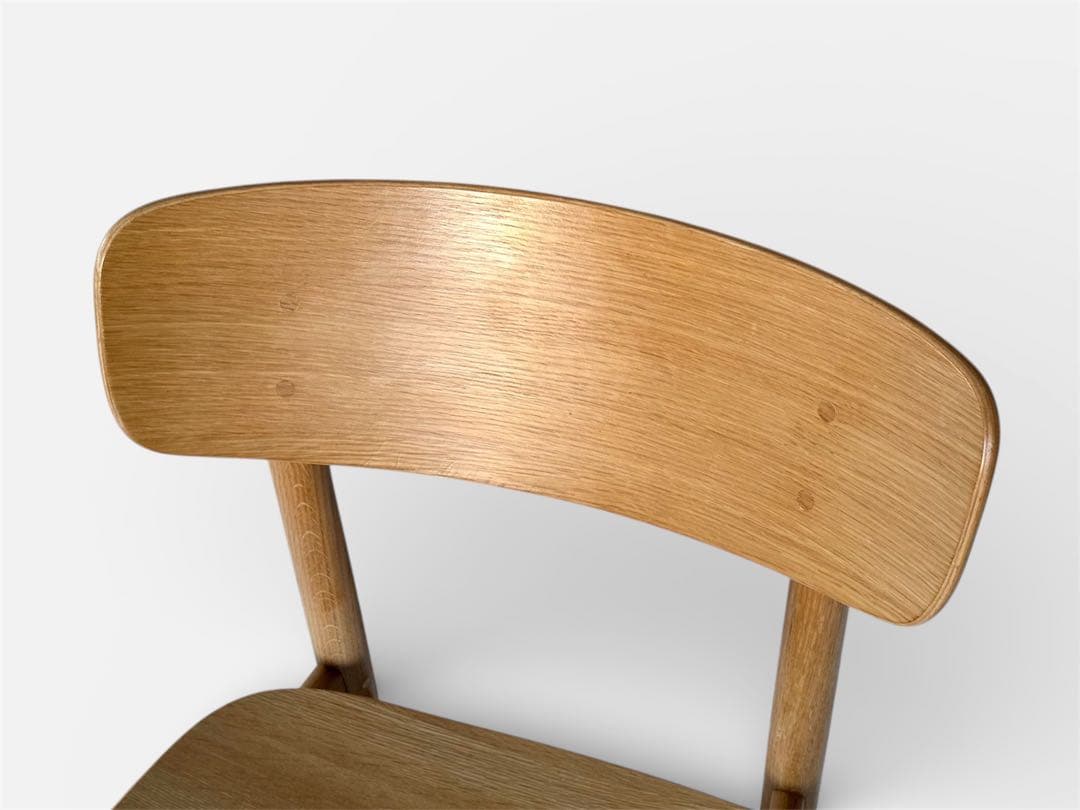 無印良品　MUJI　オーク材　ダイニングチェア　①