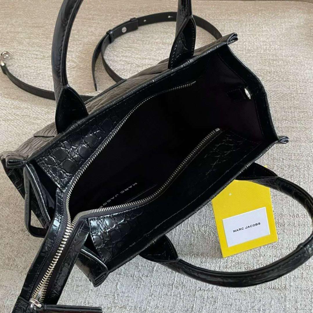 え*ん様 新品未使用 マークジェイコブス　ミニ　トラベラー　トートバッグ