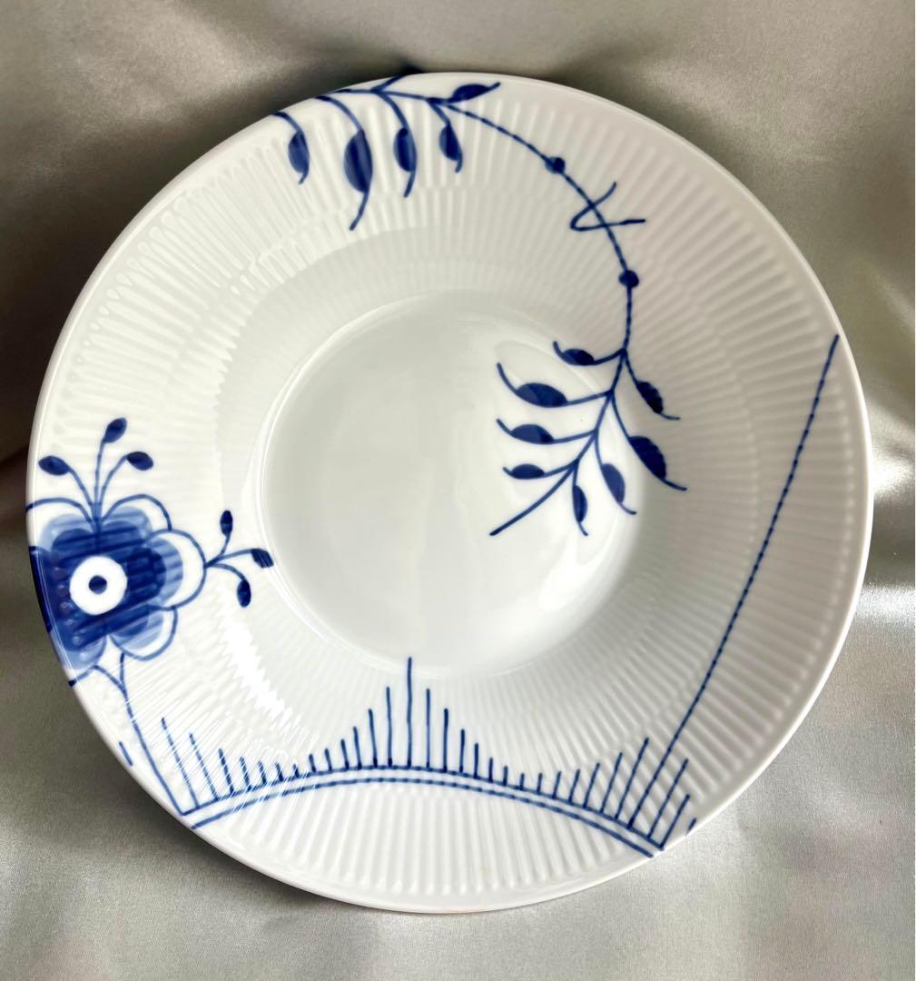 【未使用】ロイヤルコペンハーゲン　ブルーフルーテッド　メガ　深皿24㎝