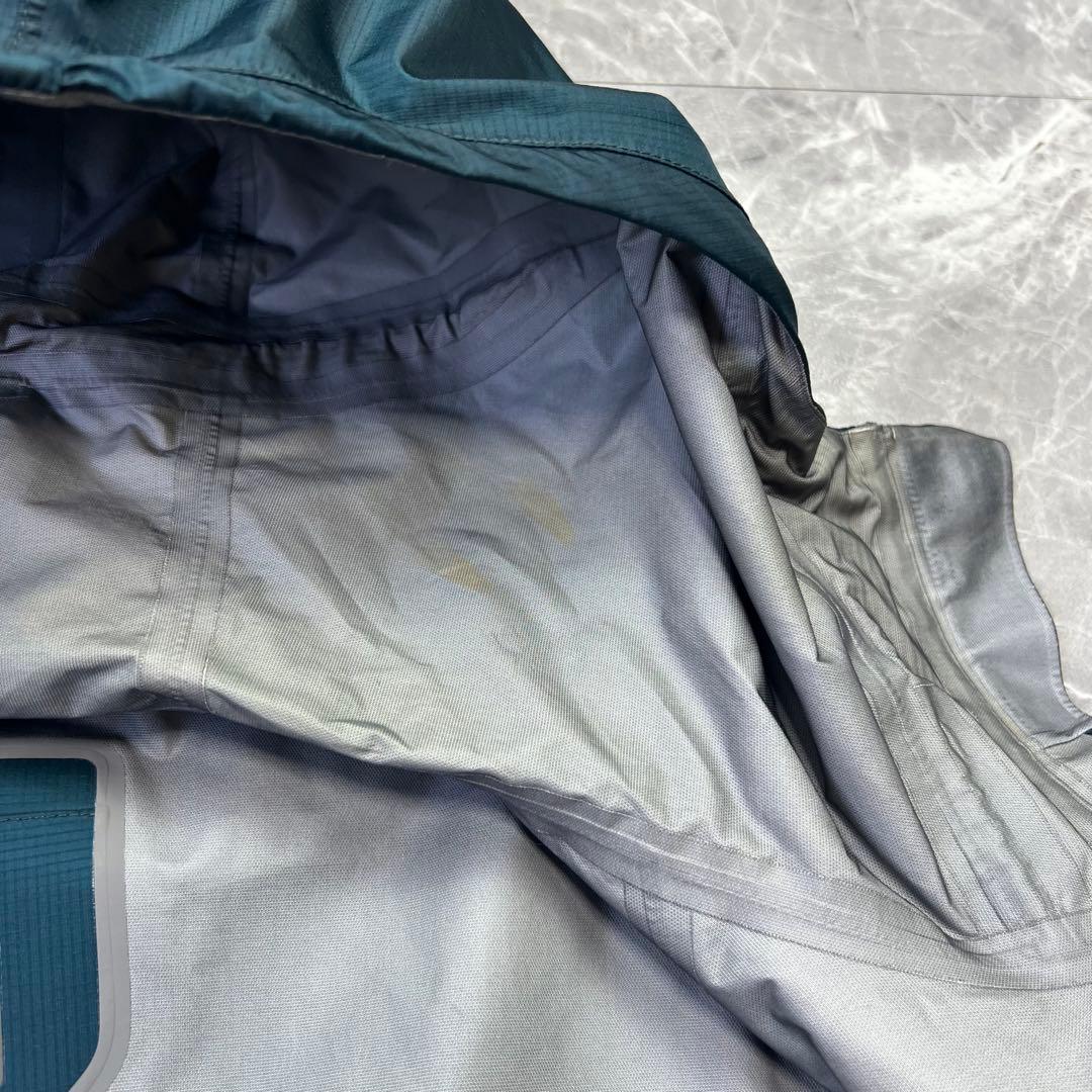 美品　モンベル　ストームクルーザー　ゴアテックス　ブルーグリーン　登山　メンズ