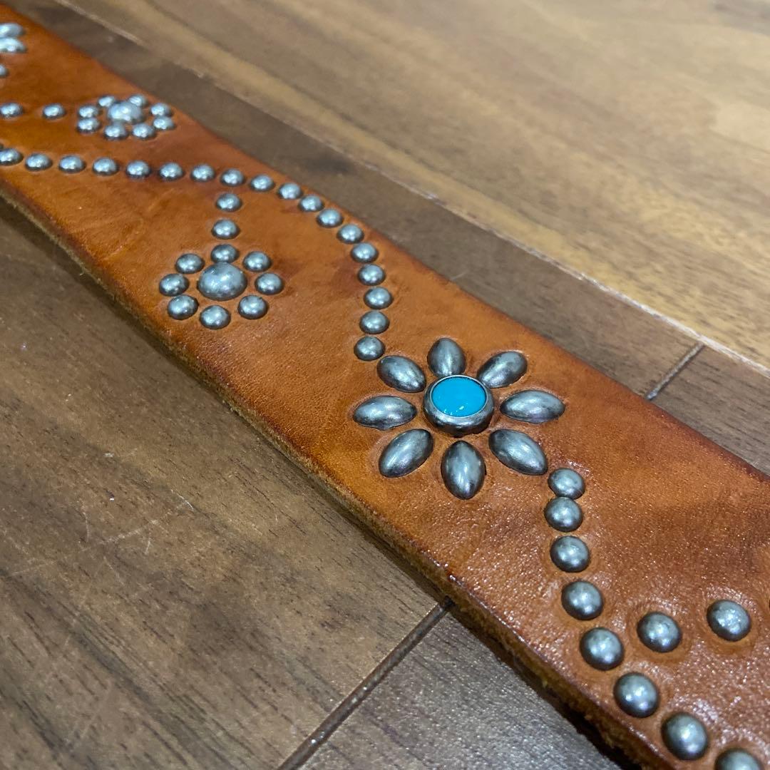 HTC フラワーターコイズ シルバースタッズ ブラウン レザー 34inch