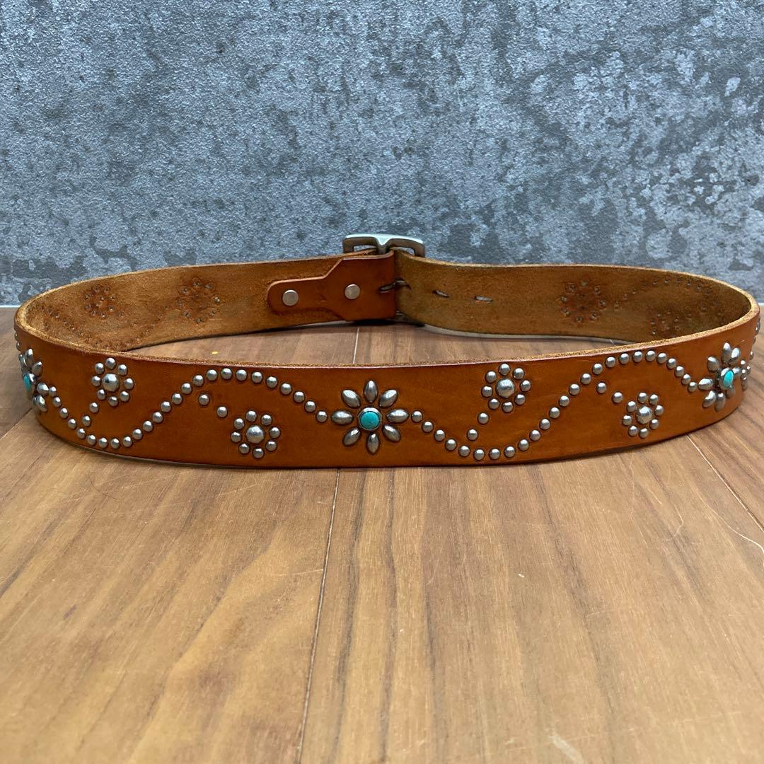 HTC フラワーターコイズ シルバースタッズ ブラウン レザー 34inch