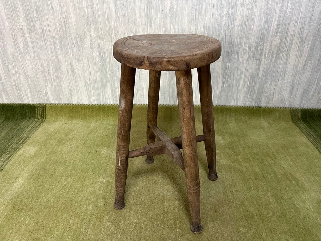 木製スツール 4本脚 円形座面