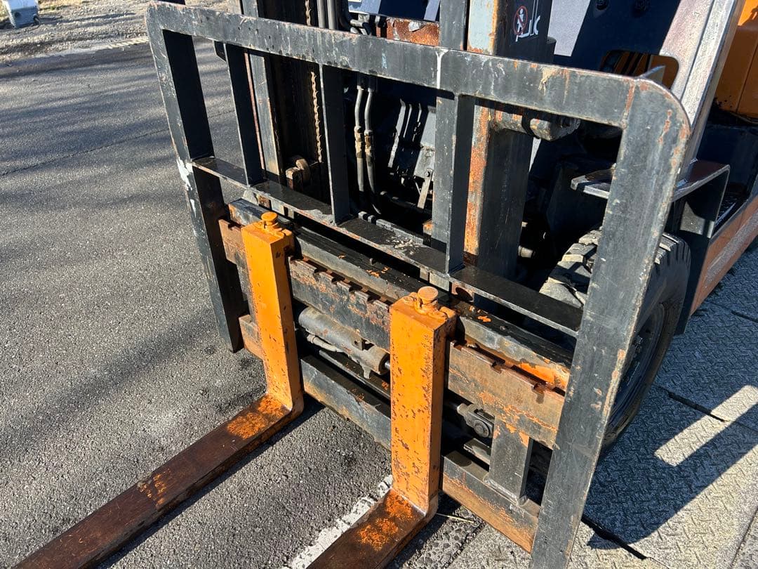 宮崎　トヨタ　フォークリフト 1.5トン　リフト サイドシフト付き　動画あり