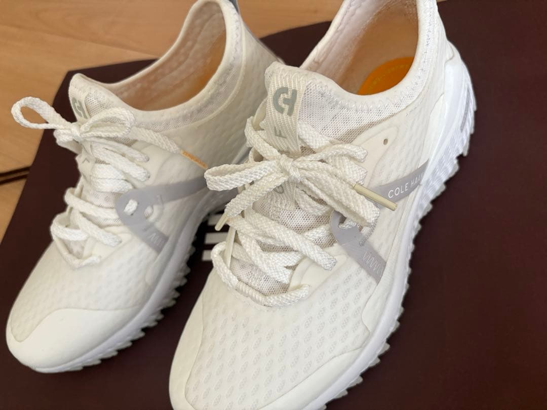 コールハーンCole Haan⭐︎24cm⭐︎ホワイト⭐︎レディースゴルフシューズ