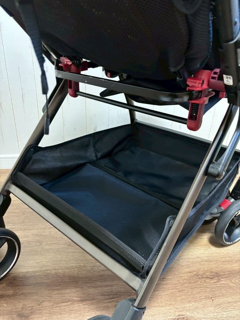 アップリカ オプティア プレミアム 高級モデルベビーカー　新生児から3歳頃向け