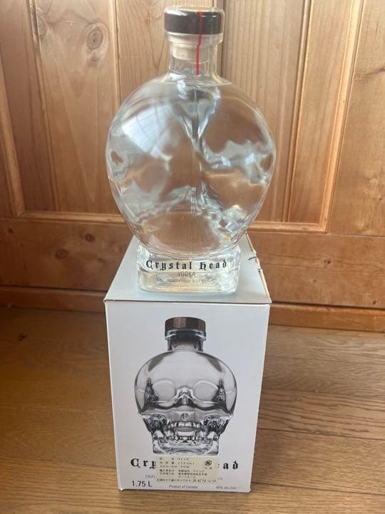 2011年クリスタルヘッド　1.75L ウォッカ