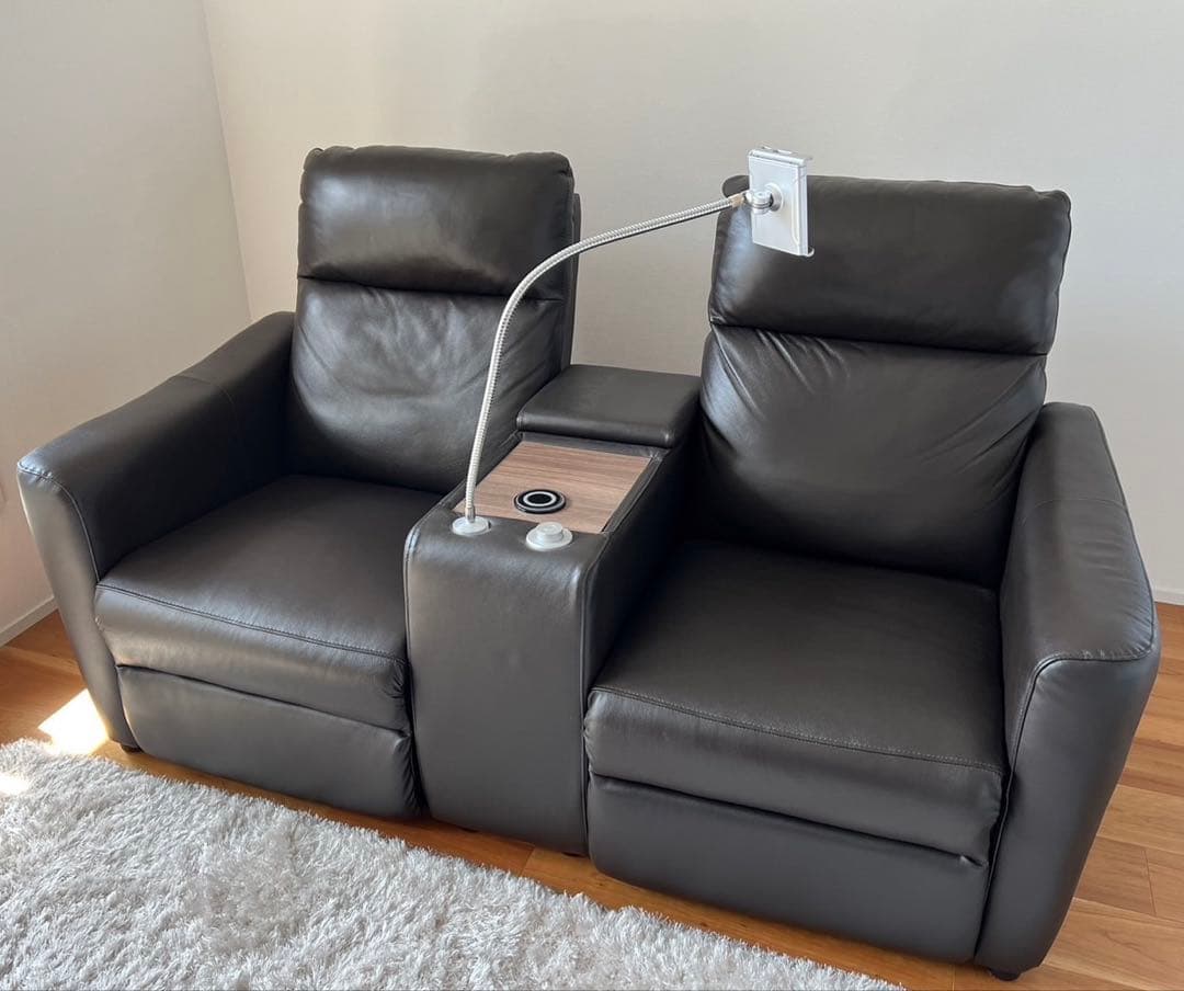 ニトリ　２人掛けソファー　リクライニング