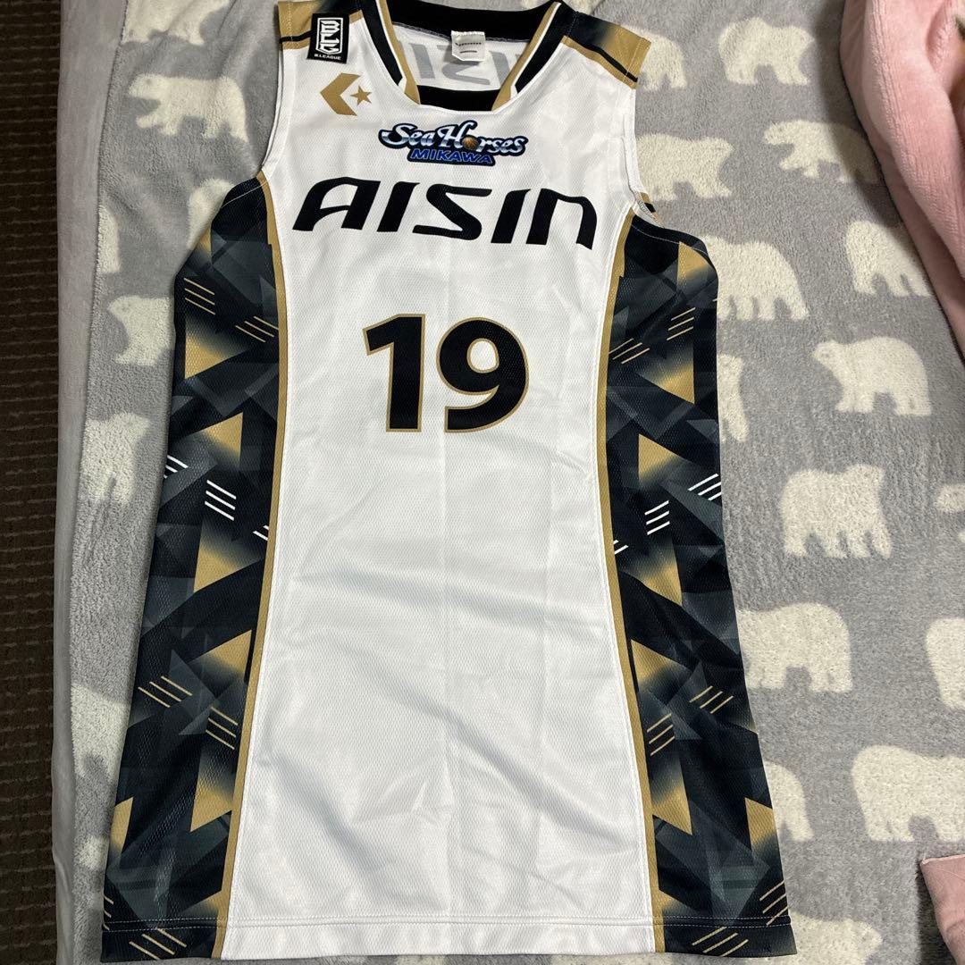 AISIN バスケットボール ユニフォーム 19 NISHIDA