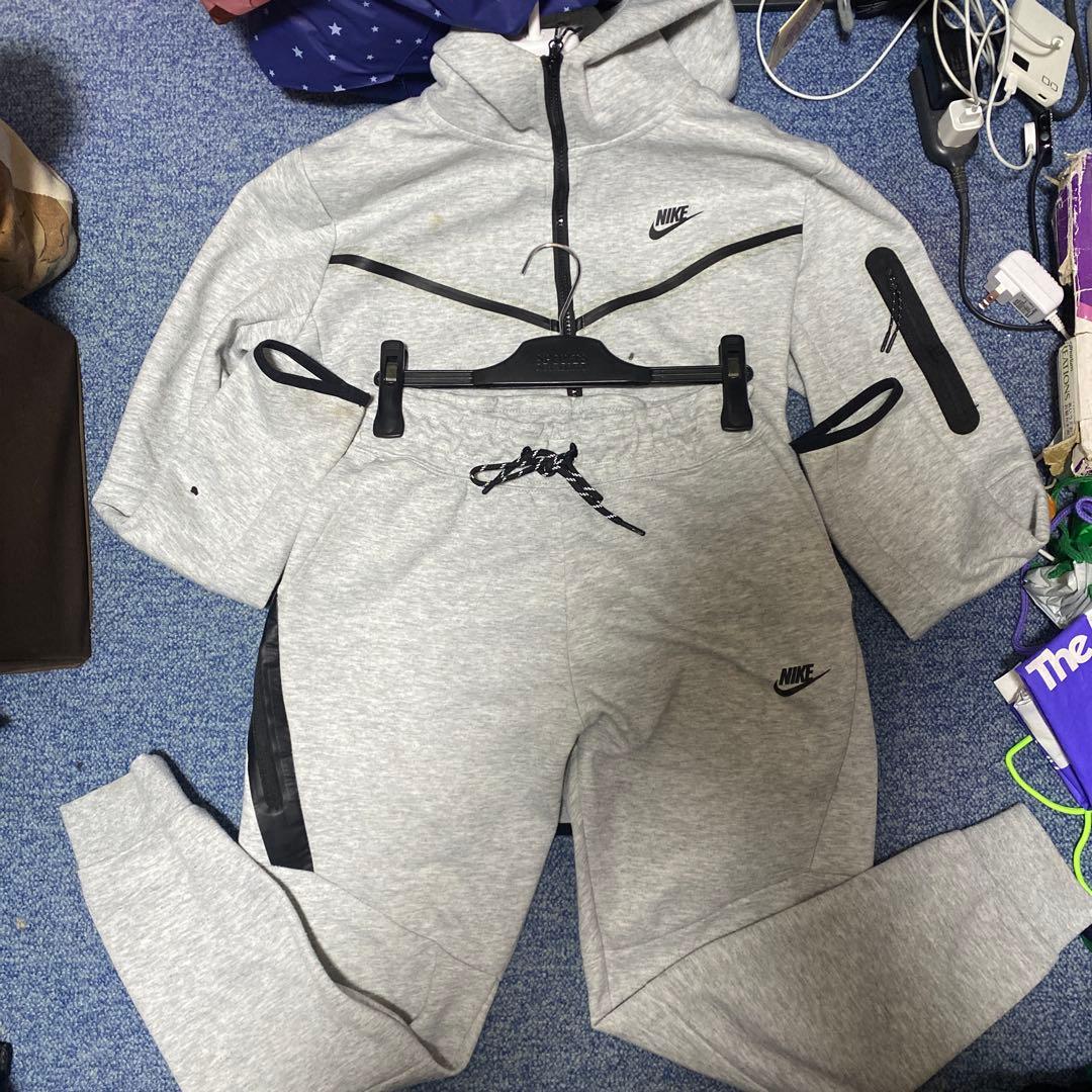 Nike テックフリース　セットアップ　グレー　M
