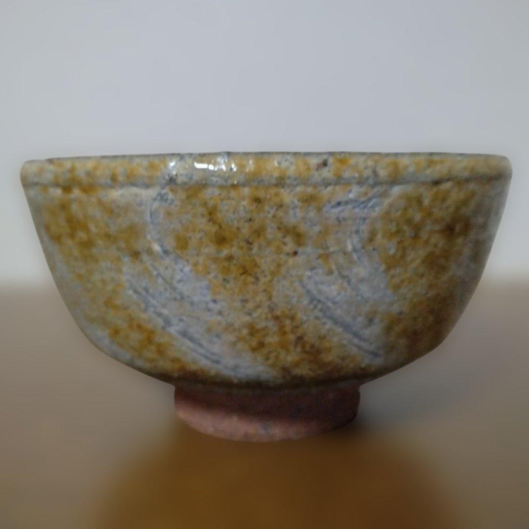 布志名焼　舩木研兒さんの「淡鐵釉藁描茶碗」