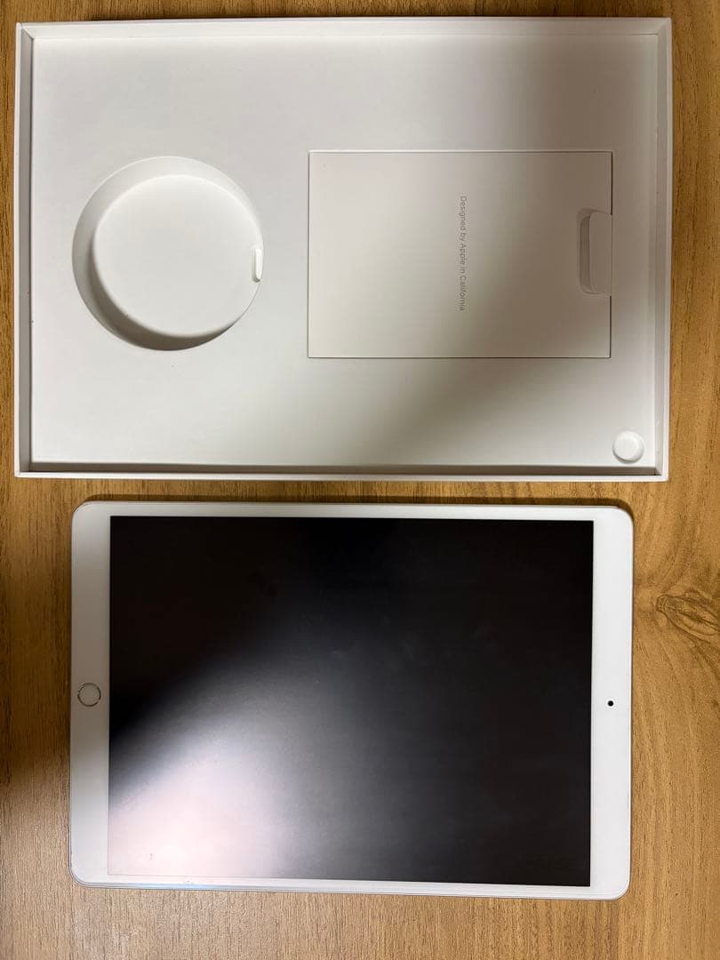 【中古美品】iPad Pro 10.5インチ本体+Apple pencil
