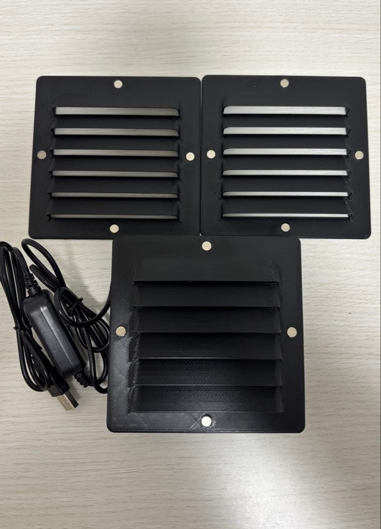 ハイエース 4型~ 換気扇 常設型 3連ファン ABS 『運転席側』防虫ネット付