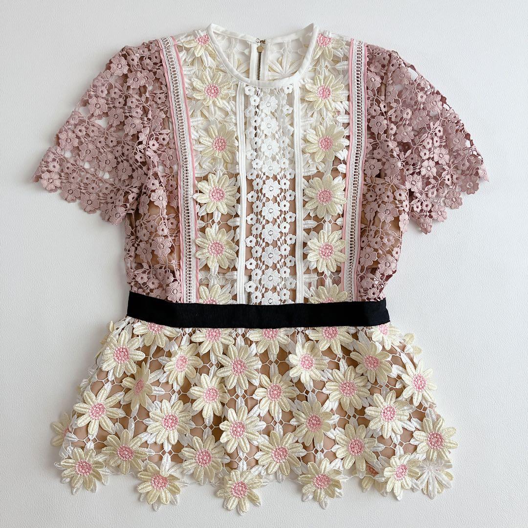 セルフポートレイト　3Dフラワー　ペプラムトップス　総レース　切替　花柄　フレア