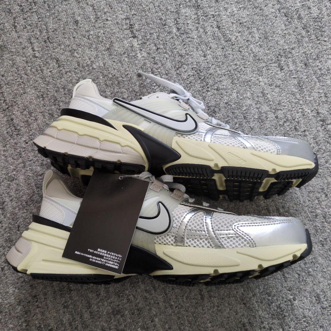 箱付 新品未使用 ナイキ NIKE v2krun V2Kラン 26.0cm