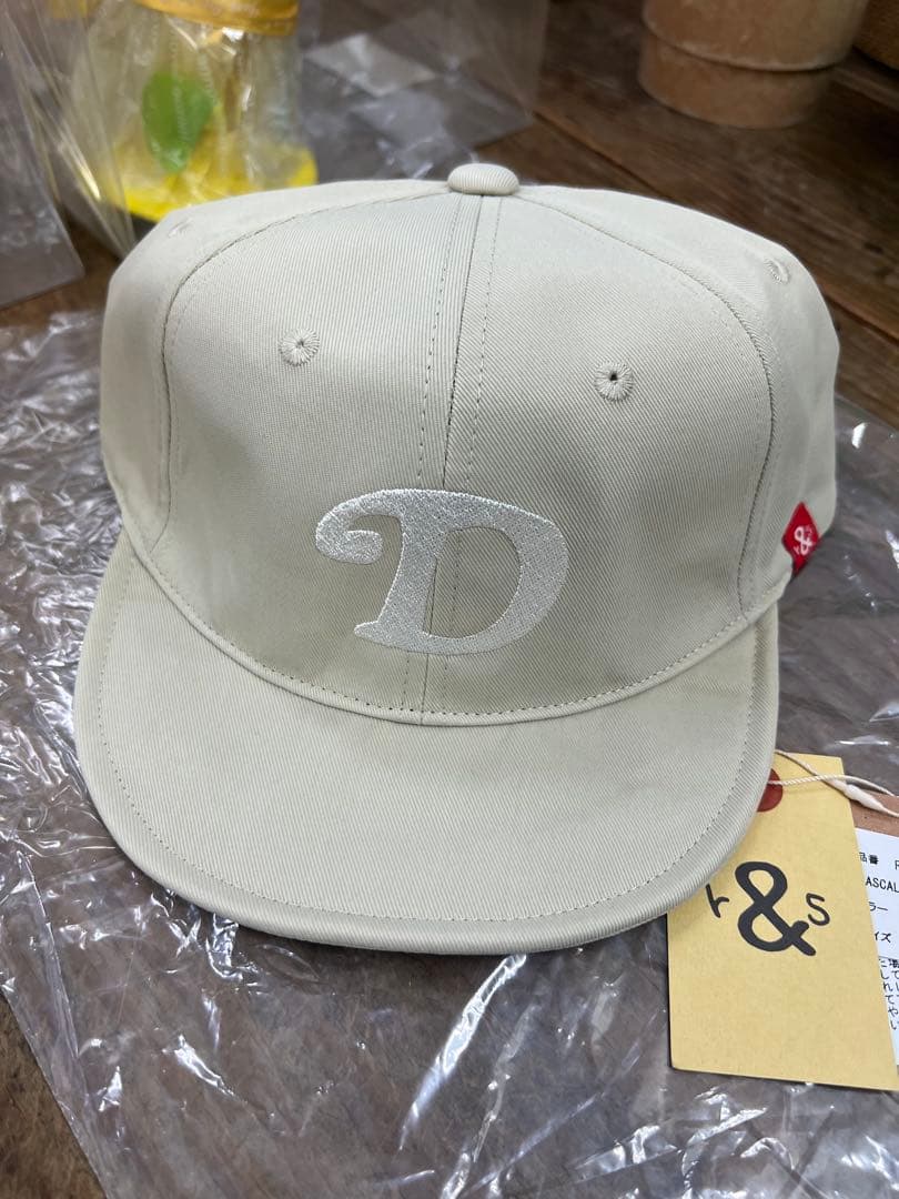 ラフ＆スウェル　ゴルフキャップ　ベージュ　新品未使用　ユニセックス　フリーサイズ