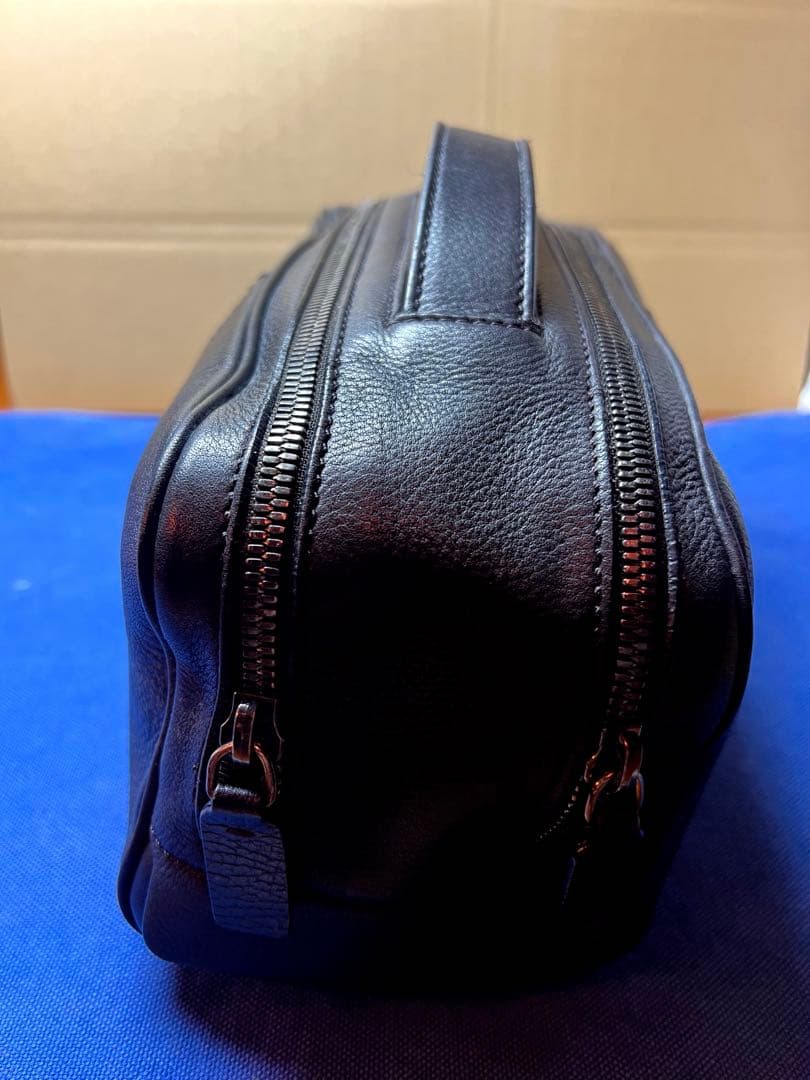 トッズ　TOD’S セカンドバッグ　Wジップ クラッチバック ダークブラウン