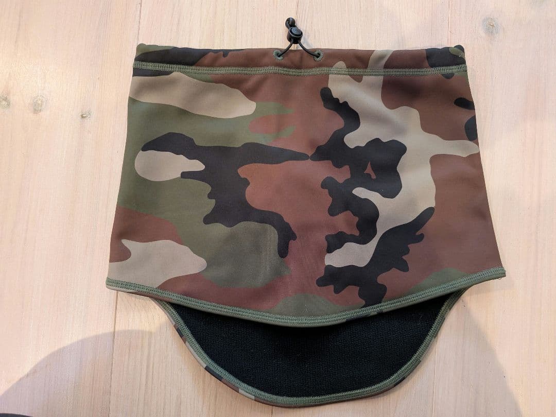Supreme WINDSTOPPER Neck Gaiter カモ