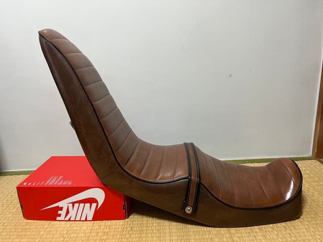 XJR400 4hm 前期　3段シート