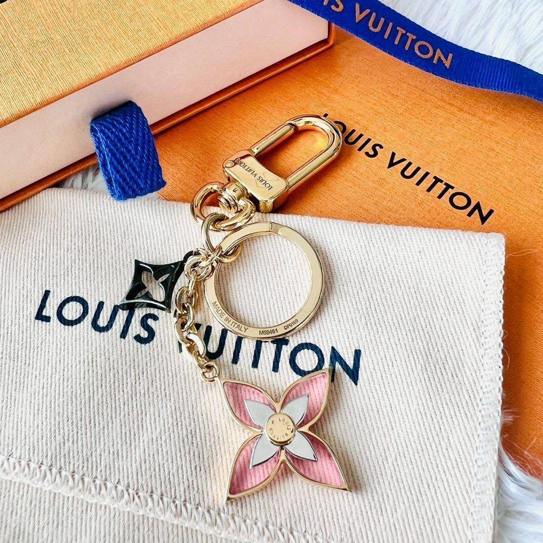 極美品✨ルイヴィトン　キーホルダー　ブルーミング　モノグラム　フラワー　BB　花
