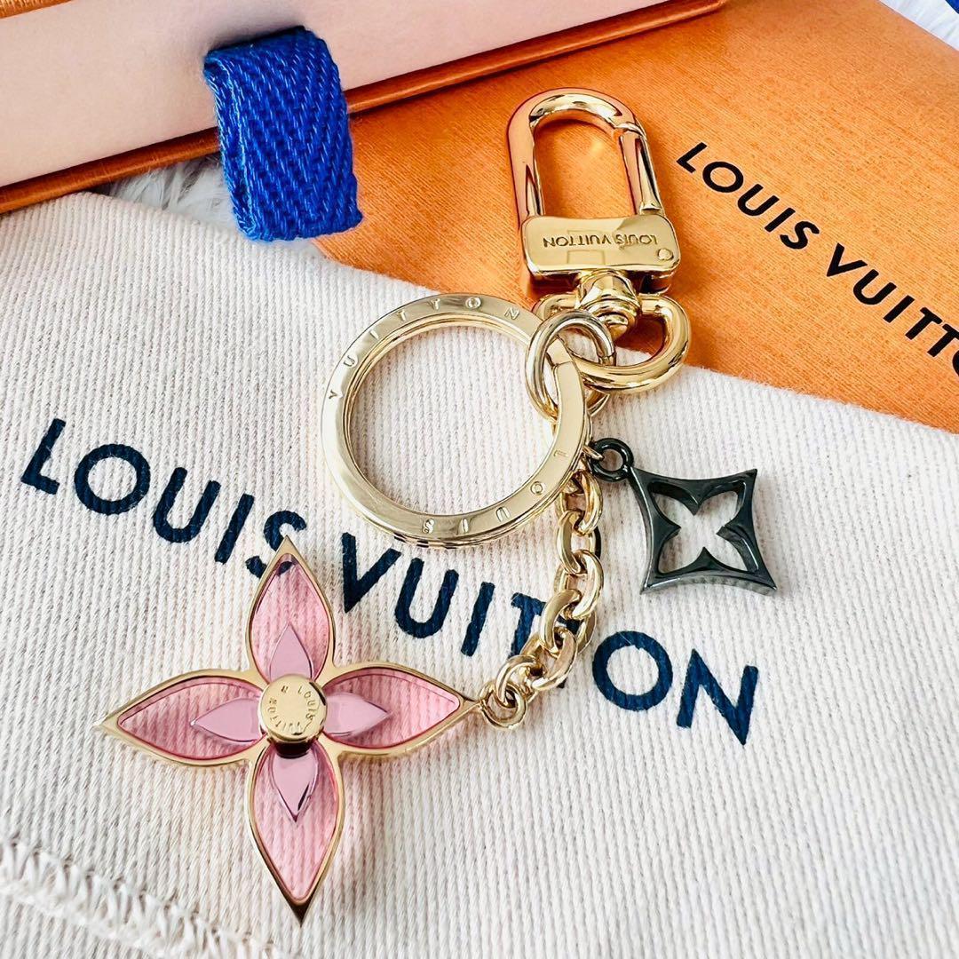 極美品✨ルイヴィトン　キーホルダー　ブルーミング　モノグラム　フラワー　BB　花