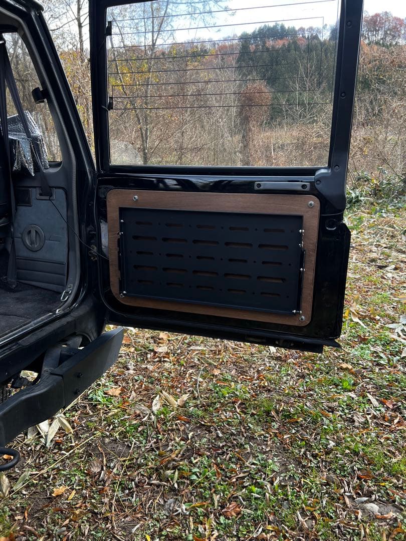 78プラド ランクル70 リアゲートテーブル　復刻70再販70 進化70