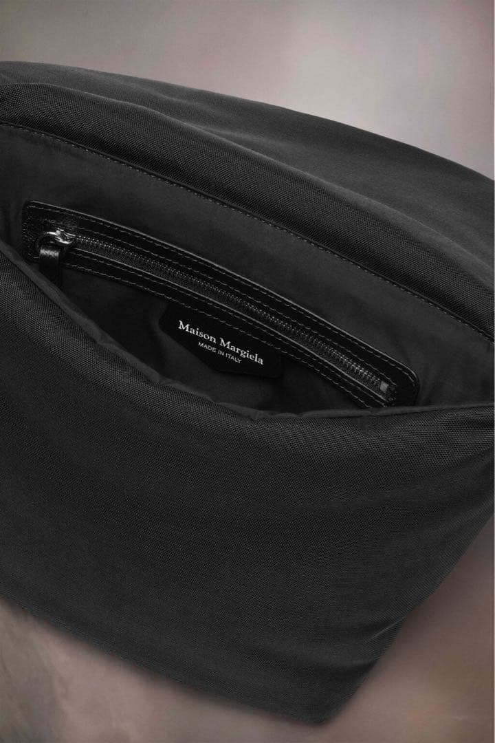 即日発送 Maison Margiela ブラックメッセンジャーバッグ 未使用