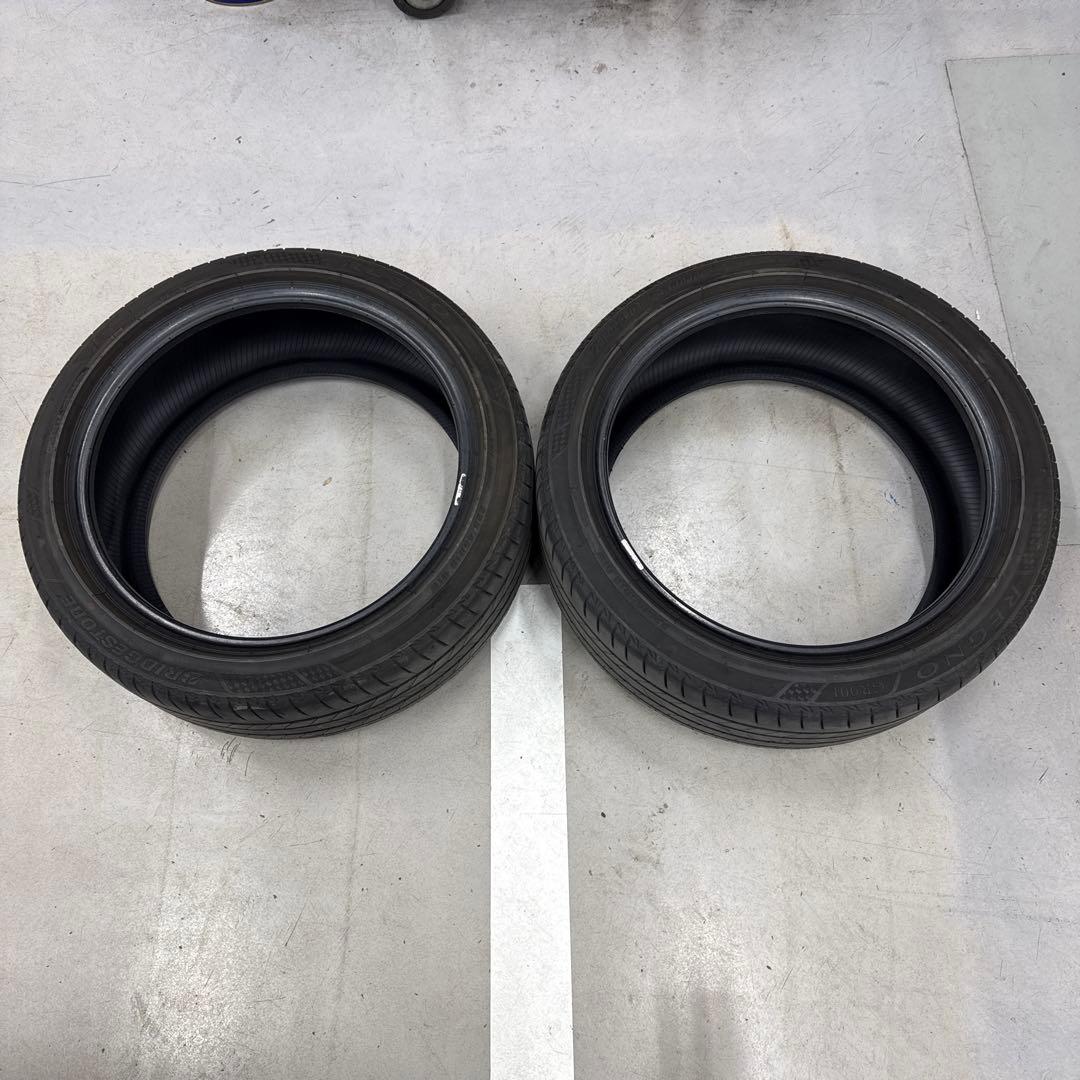 225/45R18 レグノ 2本セット