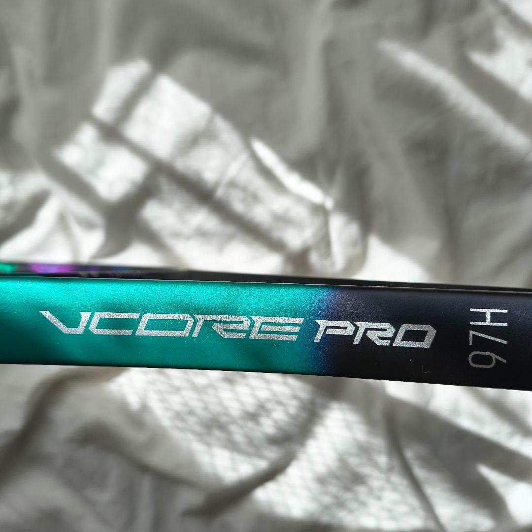 上級者が選ぶ一本。YONEX VCORE PRO 97H 美品