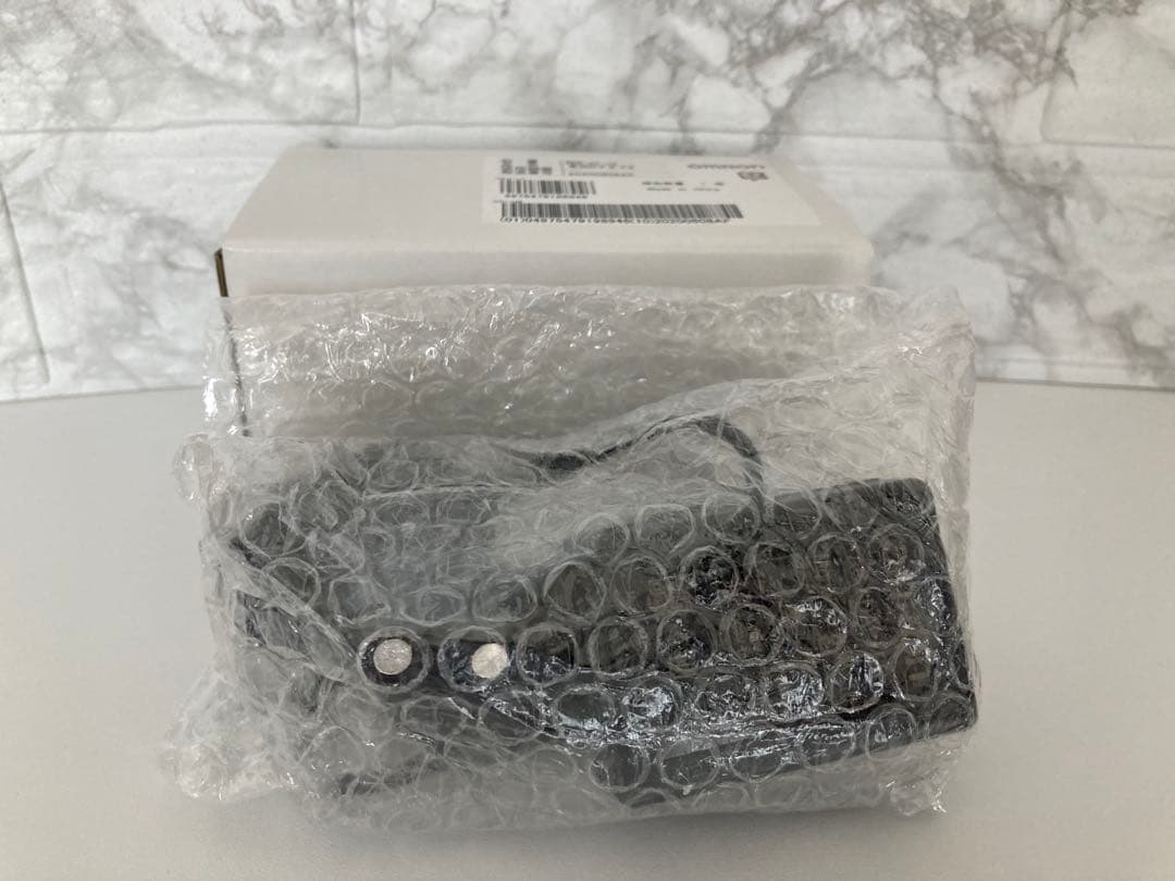 ★新品未使用★オムロン メッシュ式ネブライザー NE-U100 ACアダプタ付