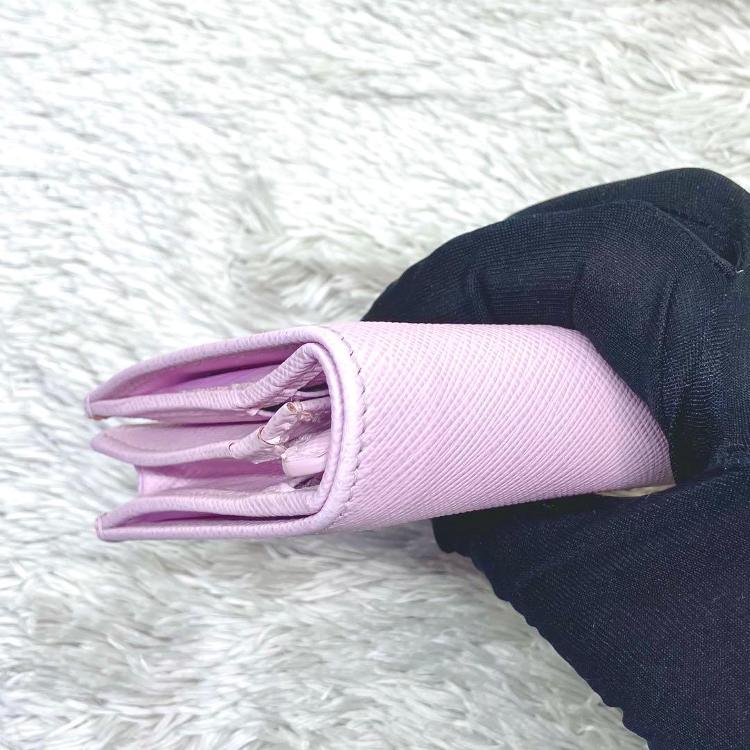 現行極美品✨ PRADA RFID内蔵 二つ折り財布 サフィアーノ 三角ロゴ