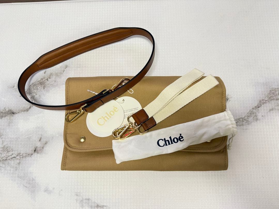 Lily【新品・未使用品】Chloé ベージュトートバッグ