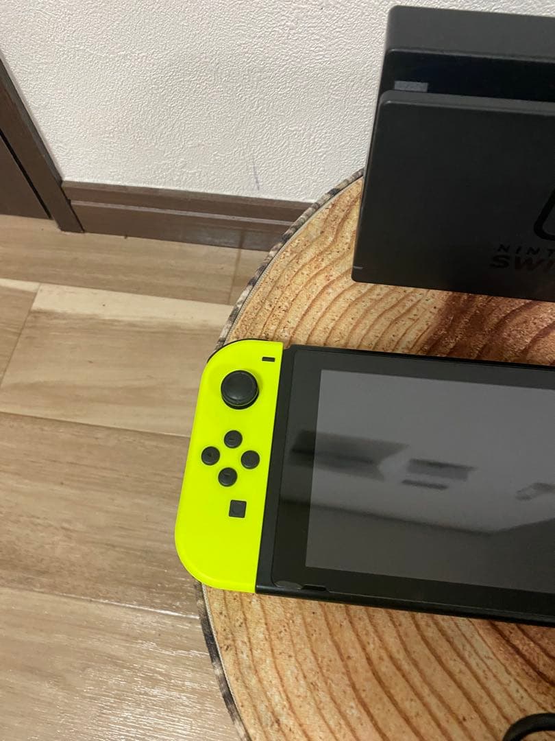 Nintendo Switch ニンテンドースイッチ本体　YEL/PPL 箱無し
