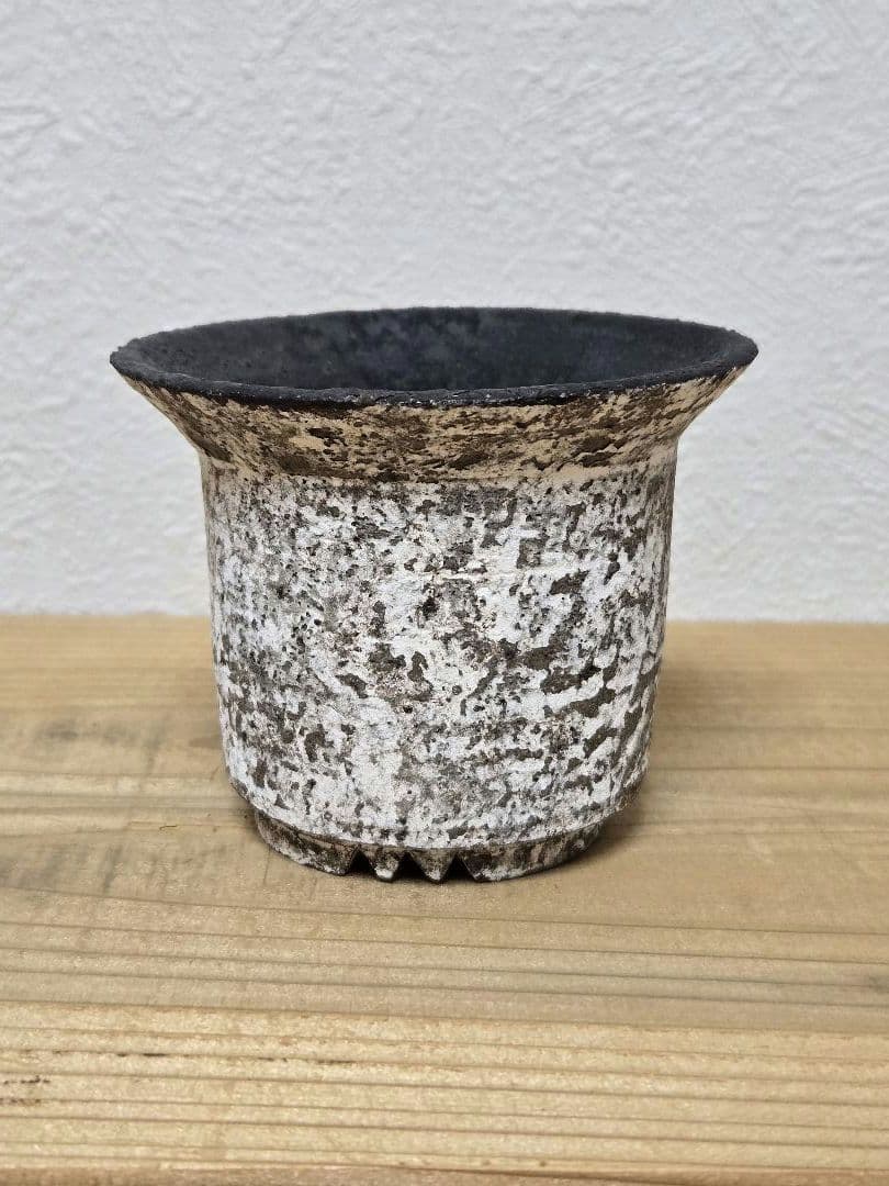 レア　invisible ink Basic Pot Grunge　未使用 鉢