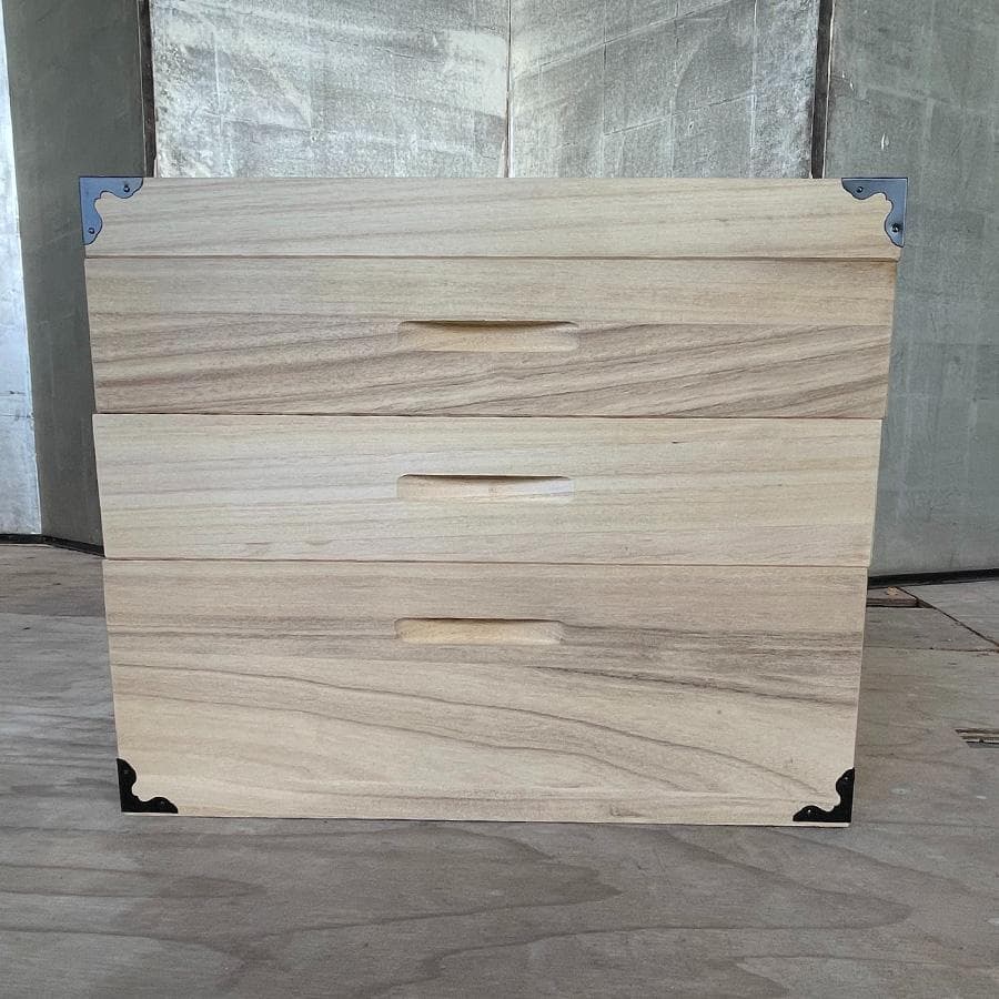 送料込みに変更！新品未使用 桐衣装箱 三段 着物箪笥 浅浅深 衣装ケース