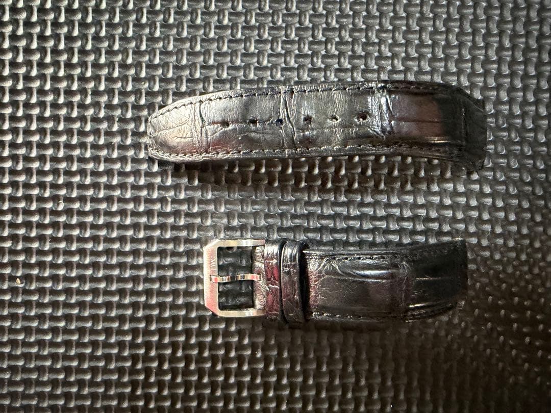 IWC 黒 レザー 時計バンド　20mm