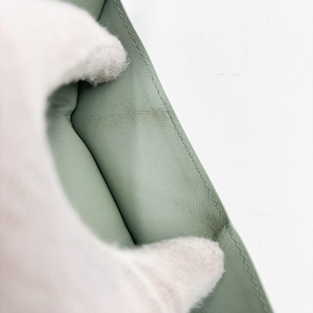 【激レア】ボッテガヴェネタ　ケース マキシイントレチャート　ダークグリーン