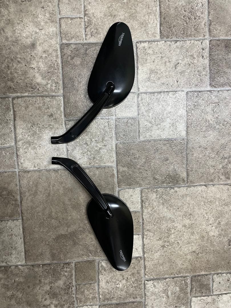 トライアンフ　ボンネビル　ミラー　左右セット